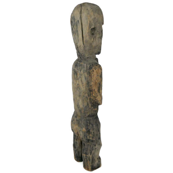 Grande statue protectrice Putali ancienne en bois dense érodé Népal Himalaya (3/4 dos)