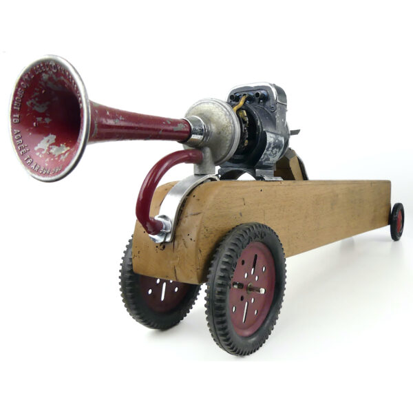 Voiture miniature Dragster rabot de menuisier ancien Art populaire (3/4 dos)