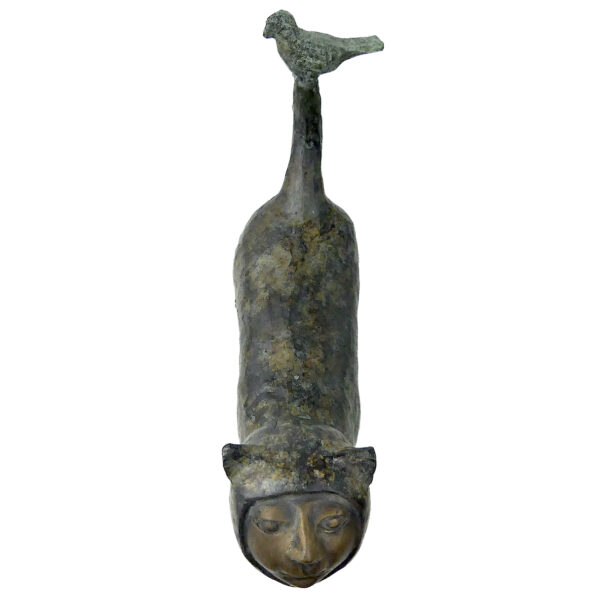 Sculpture anthropo-zoomorphe homme-chat en bronze signée Yuwana Thaïlande (dessus)