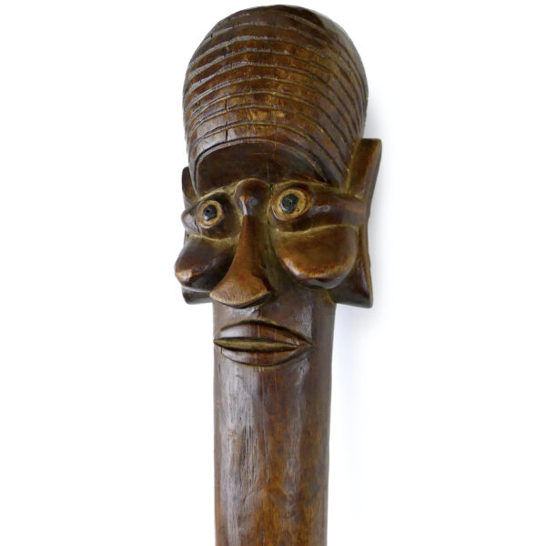 Bâton Ua Rapa Nui Sceptre de commandement ancien Île de Pâques (détail 3/4)