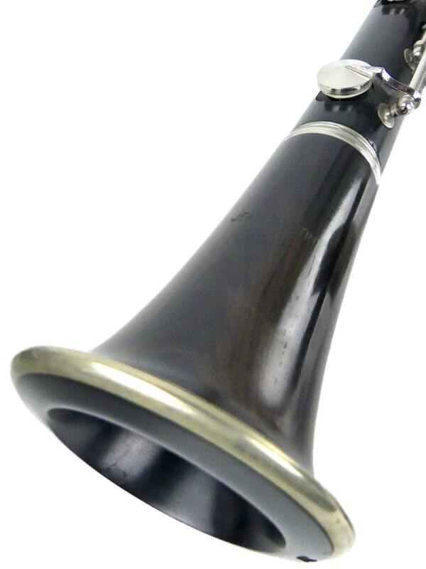 Clarinette soprano en Si bémol Jean Martin Paris et étui de transport (détail)
