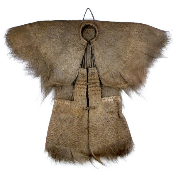 Suōlì vêtement de pluie traditionnel chinois Cape Suōyī Chapeau Dǒulì 1900 (face)