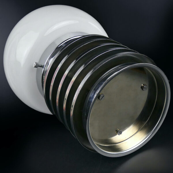 Lampe globe Space Age 70 verre de Murano acier chromé Design italien (dessous 3/4)