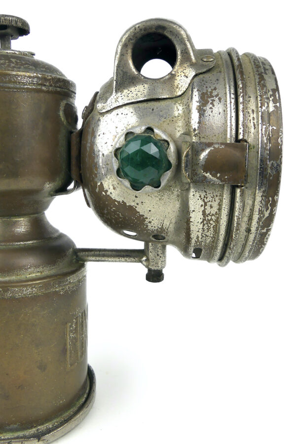 Lampe à carbure acétylène ancienne LUXOR pour bicyclette (profil)
