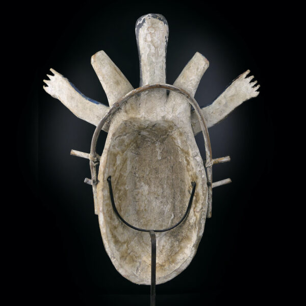 Grand masque Inua céphalomorphe 2 visages sur socle Artefact style Yupik (dos)