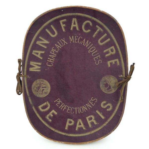 Chapeau claque haut-de-forme et boîte de transport Gibus XIXe France (face)