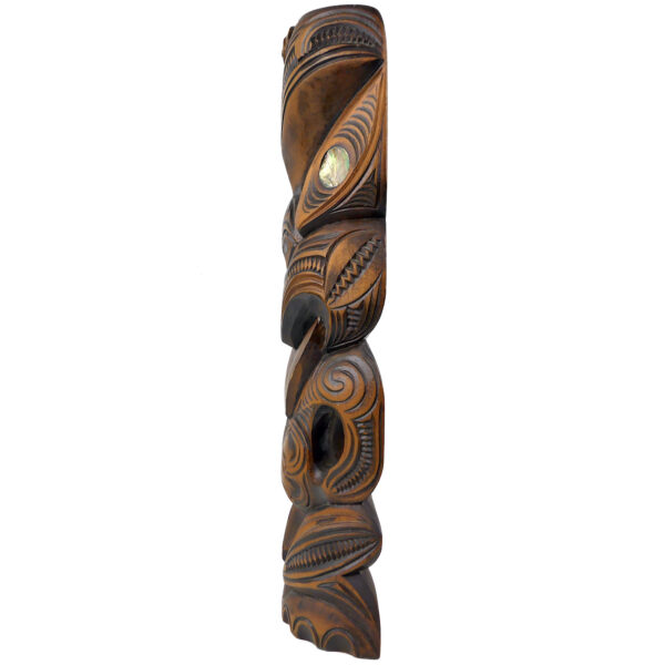 Grand Teko Teko Maori ancien signé Peter Hemi en Kauri et Paua (profil)