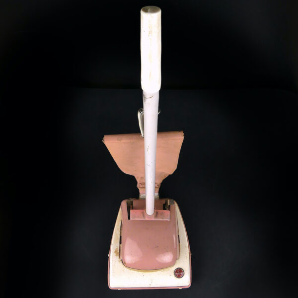 Aspirateur Hoover jouet ancien d'imitation Joustra Mi-XXe (dessus)