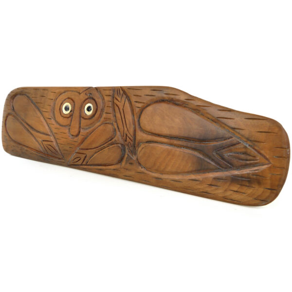Rongorongo Rapa Nui en bois ciselé sur socle Écriture pascuane Île de Pâques (3/4)