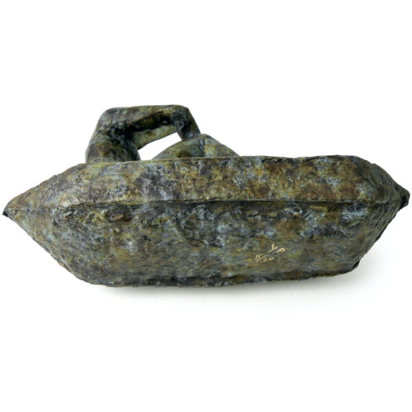 Homme-oiseau assis dans sa barque en bronze Art figuratif Thaïlandais (dessous)