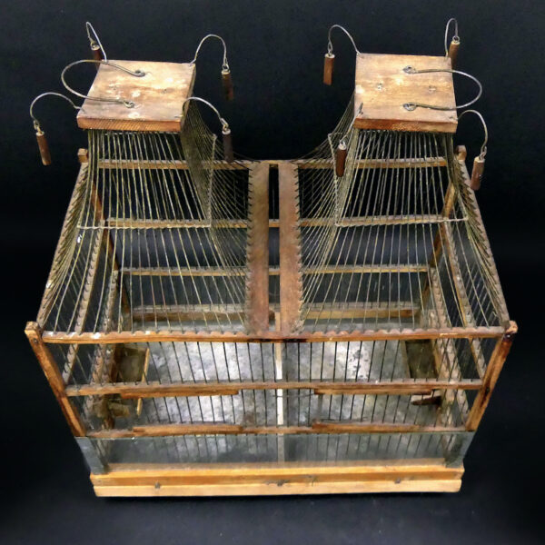 Grande cage à oiseaux double pagodes ancienne en bois et fil de fer Artisanat populaire (dessus 3/4)