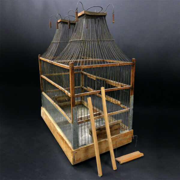 Grande cage à oiseaux double pagodes ancienne en bois et fil de fer Artisanat populaire (3/4)