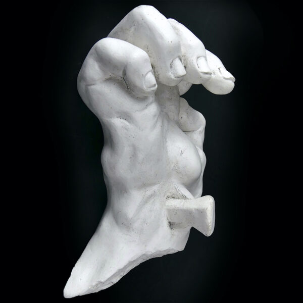 Moulage de main cloué en plâtre signé Octave Art sacré Curiosité (profil)